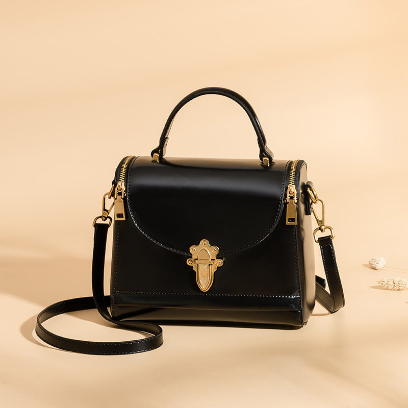 Women's bag Retro and Versatile