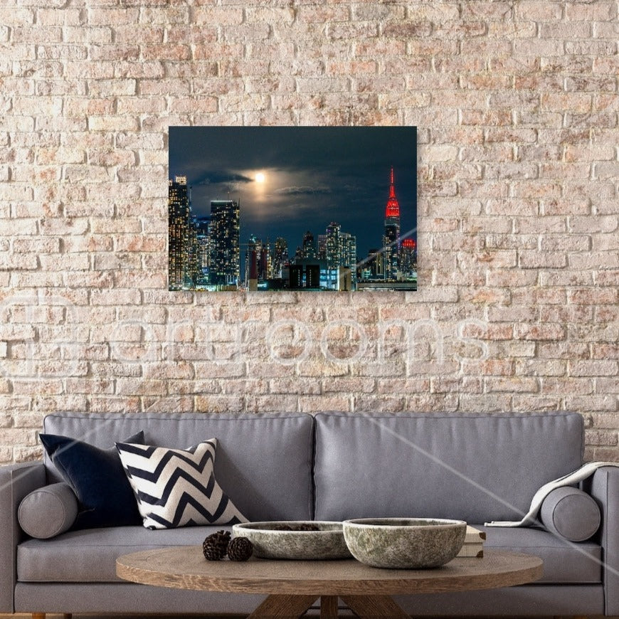 High-Quality Canvas Print Full Moon Over Manhatten - Zara-Craft