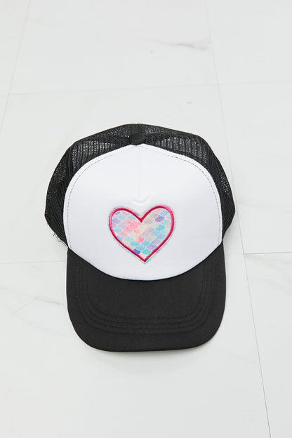 Fame Falling For You Trucker Women Hat in Black - Zara-Craft