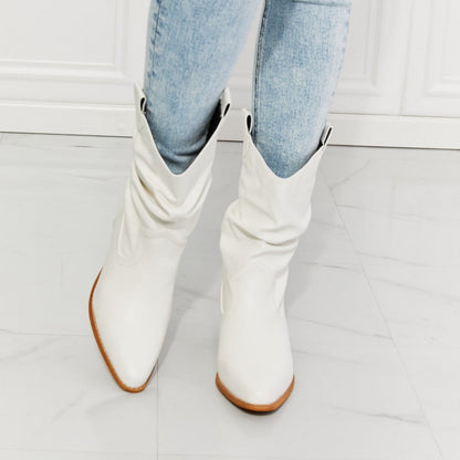 MMShoes Better in Texas Scrunch Cowboy Women Boots in White