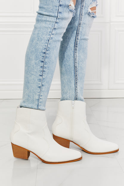 MMShoes Water tower Town Faux Leather Western Ankle Women Boots in White