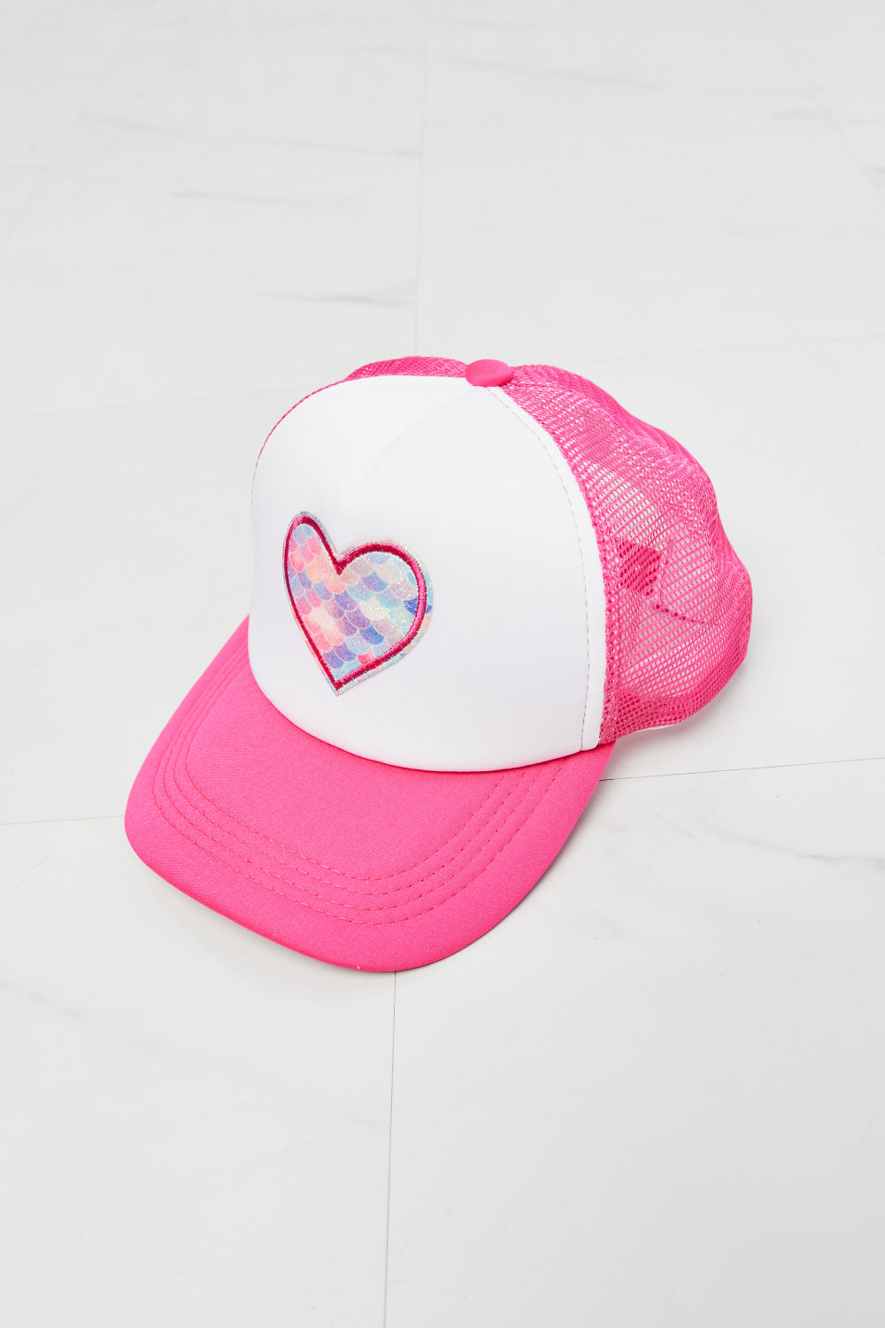 Fame Falling For You Trucker Women Hat in Pink - Zara-Craft