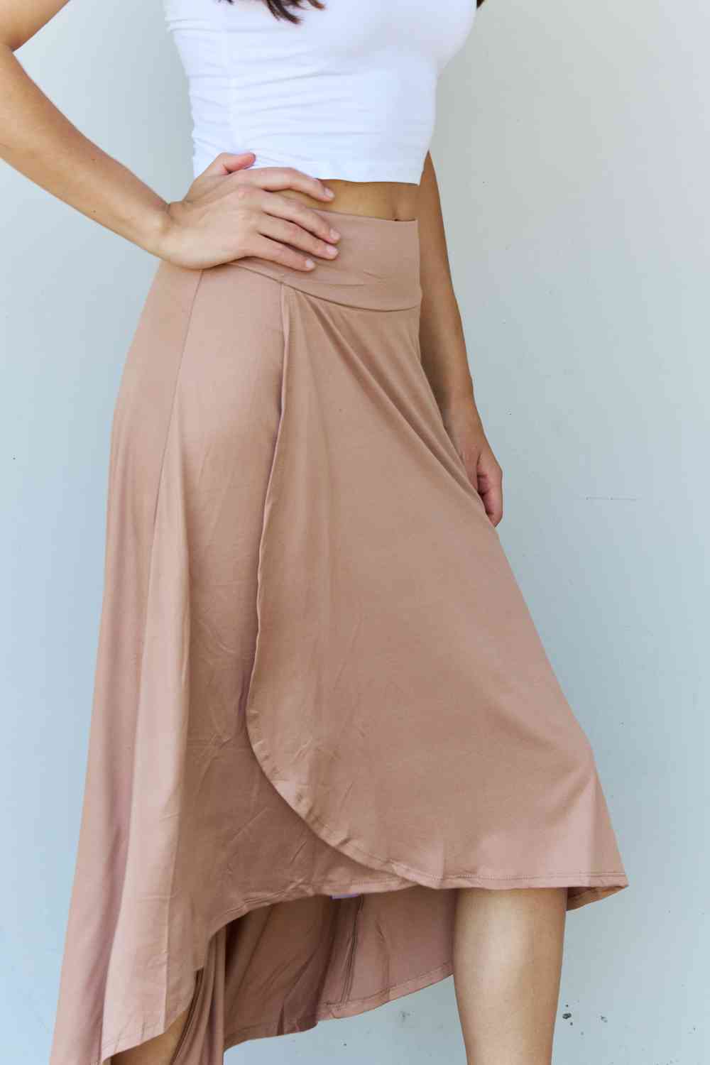 Ninexis First Choice High Waisted Flare Women Maxi Skirt in Camel