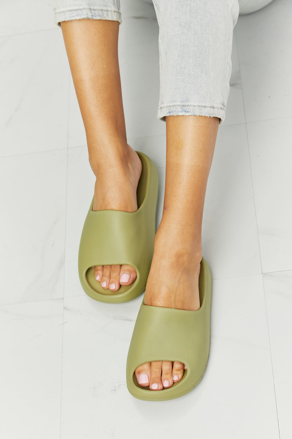 NOOK JOI In My Comfort Zone Women Slides in Green