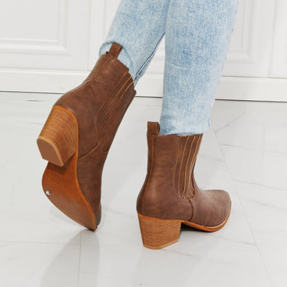 MMShoes Love the Journey Stacked Heel Chelsea Women Boot in Chestnut