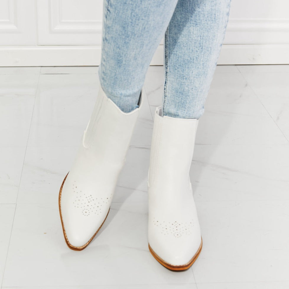 MMShoes Love the Journey Stacked Heel Chelsea Women Boot in White