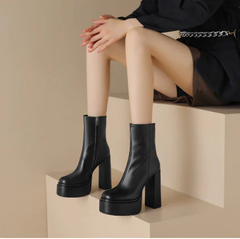 Elegant Outdoor Classic Women Boots