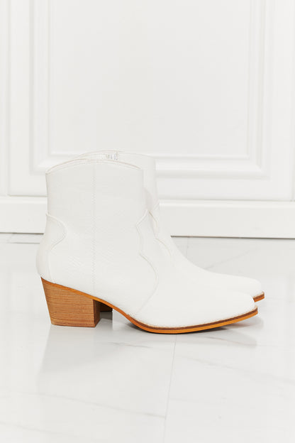 MMShoes Water tower Town Faux Leather Western Ankle Women Boots in White