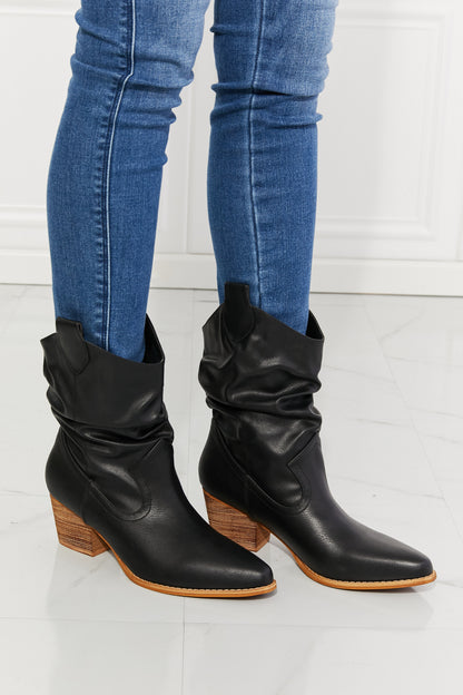 MMShoes Better in Texas Scrunch Cowboy Women Boots in Black