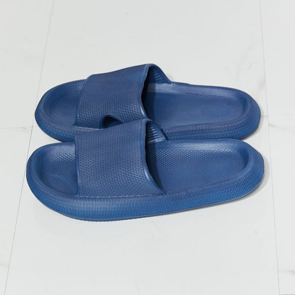 MMShoes Arms Around Me Open Toe Slide in Navy