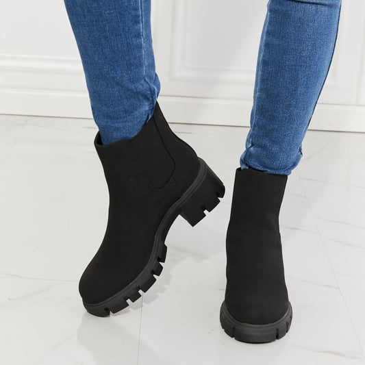 MMShoes Work For It Matte Lug Sole Chelsea Women Boots in Black